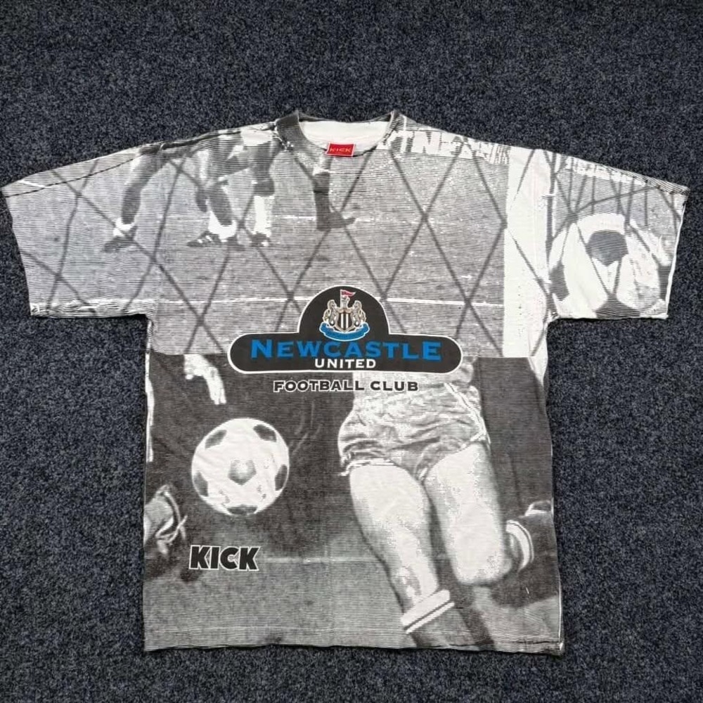 Vintage 90s Kick Newcastle United Football Club All Over Print T-Shirt XL EPL